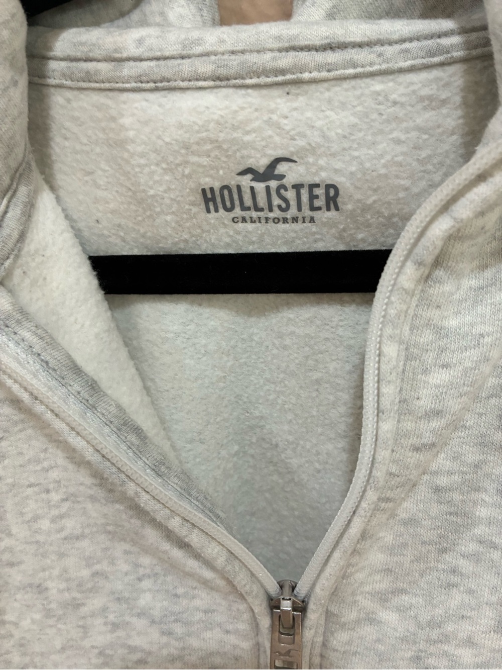 Hollister Light Gray Cropped Quarter-Zip Pullover - Picture 3 of 6